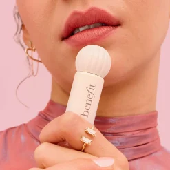 benefit Plushtint Moisturising Matte Lip Tint - 06 Pillow Play Hot