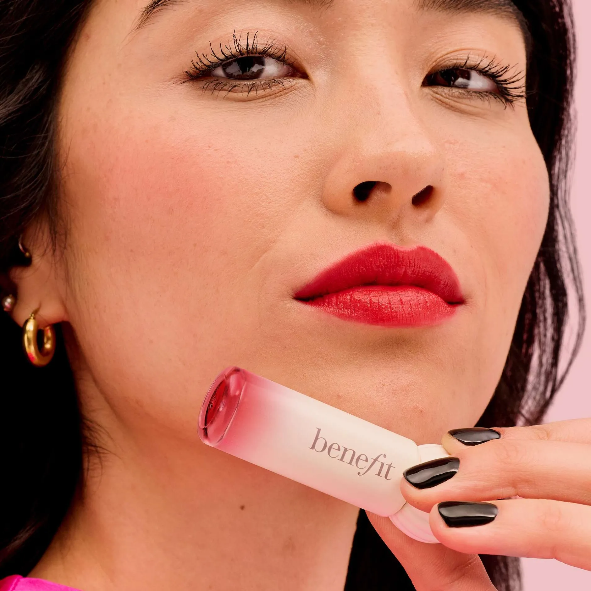 benefit Plushtint Moisturising Matte Lip Tint - 06 Pillow Play Hot