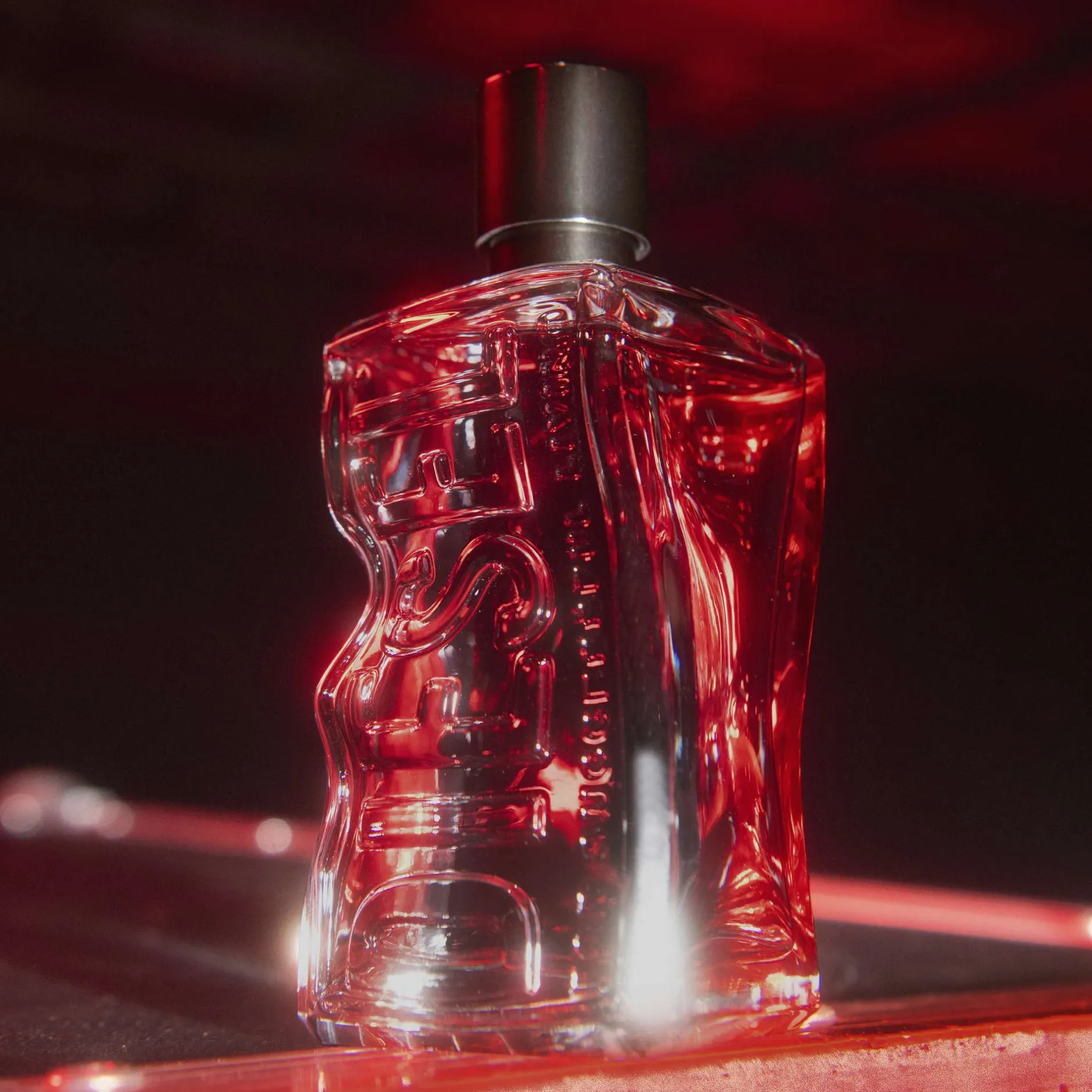 Diesel D RED Eau de Parfum Spray 50ml Discount