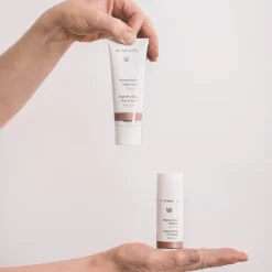 Dr. Hauschka Face Care Regenerating Oil Serum Intensive 20ml Hot