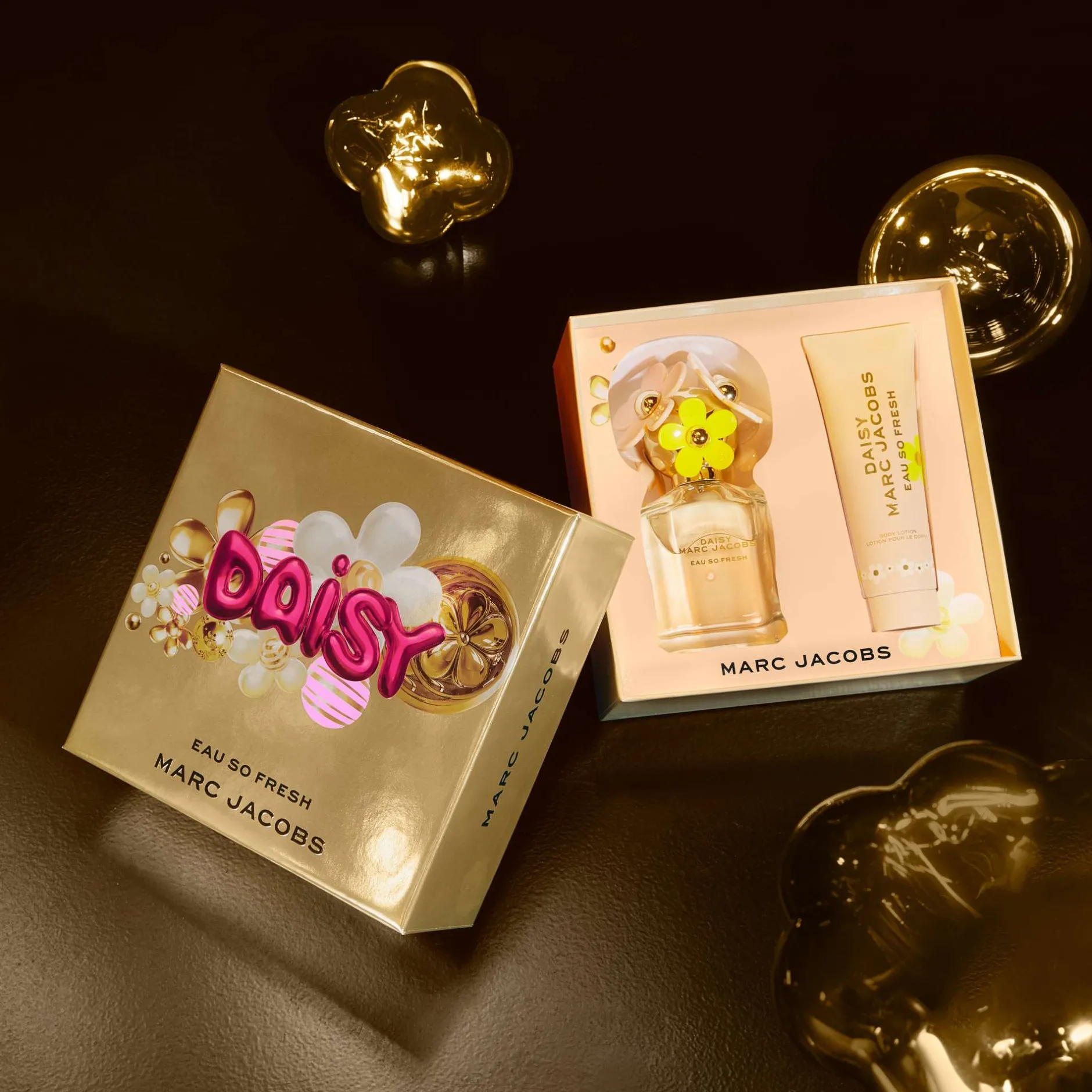 Marc Jacobs Daisy Eau So Fresh Eau de Toilette 75ml Gift Set Discount