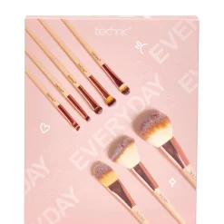 technic Gift Sets Cosmetic Brushes Clearance