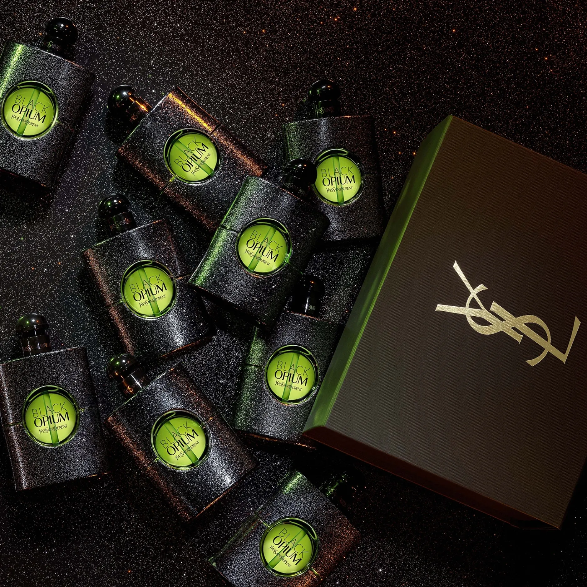 Yves Saint Laurent Black Opium Illicit Green Eau de Parfum Spray 30ml Online
